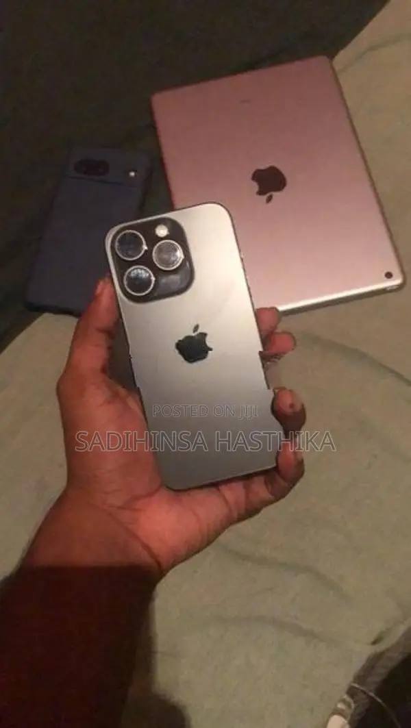 Apple iPhone 15 Pro 256GB (Used)