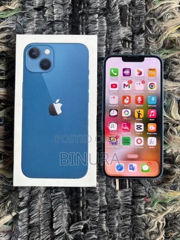 Apple iPhone 13 (Used)