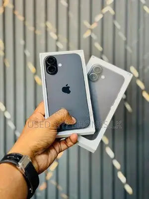 Apple iPhone 16 256GB (Used)