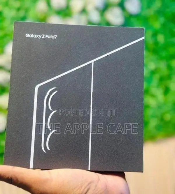 Samsung Galaxy Z Fold 7 256Gb (Brand New)