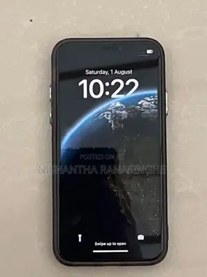 Apple iPhone X (Used)