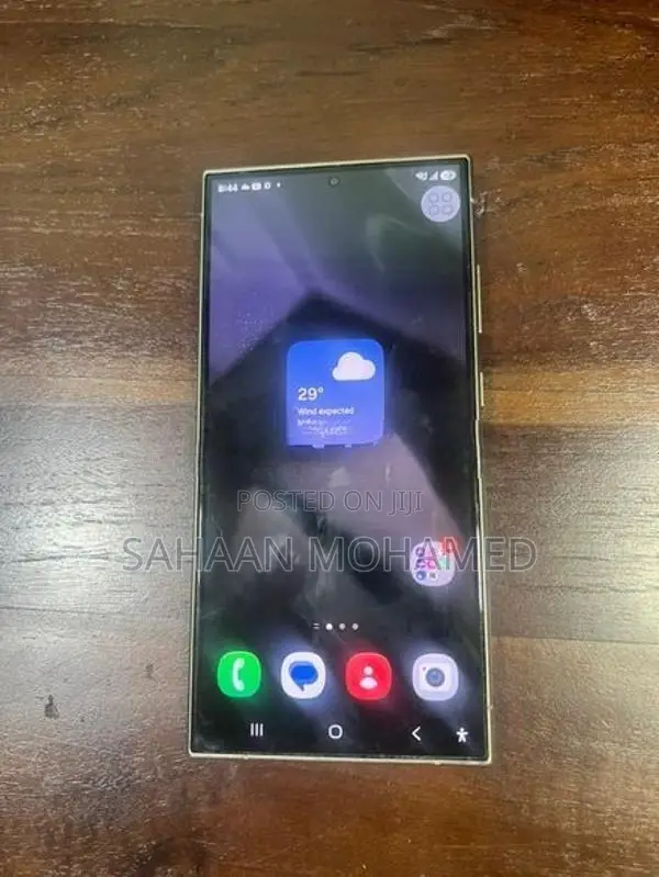 Samsung Galaxy S24 Ultra Used Good Condition (Used)