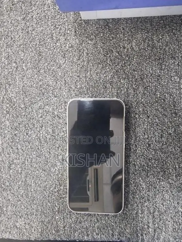 Apple iPhone 14 (Used)