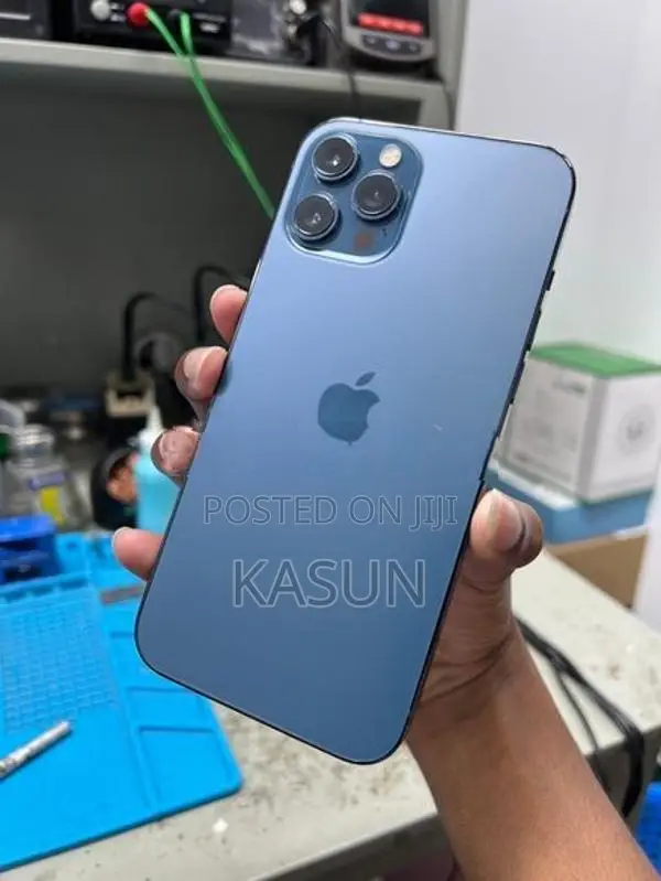 Apple iPhone 12 Pro Max 128GB (Used)