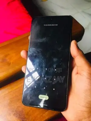 HMD Crest Max (Used)
