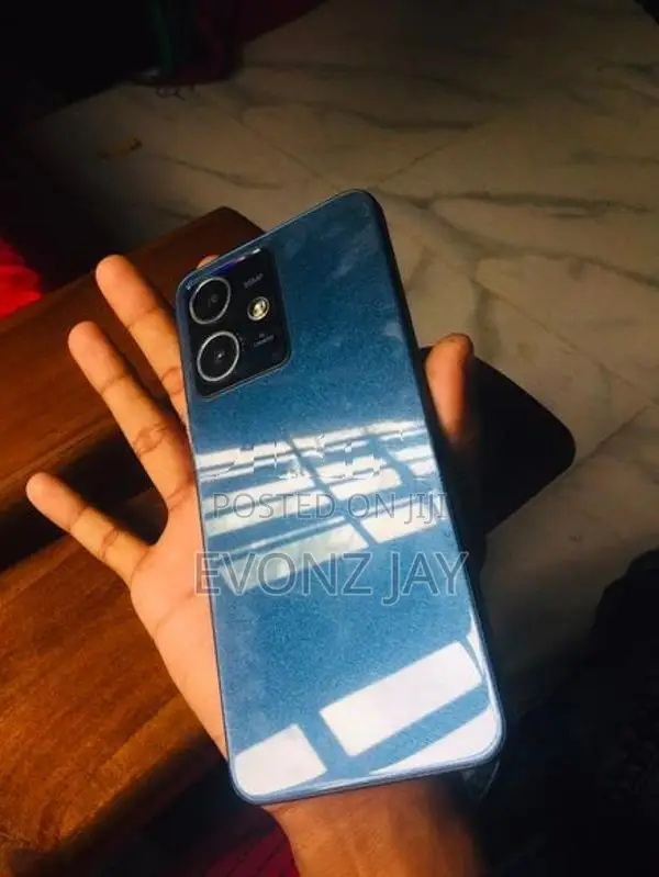 HMD Crest Max (Used)