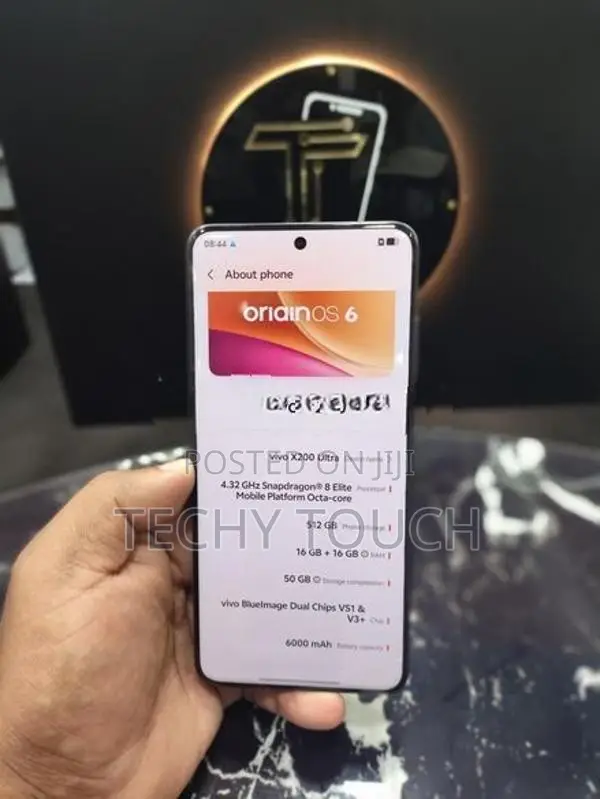 Vivo x200 ultra (Used)