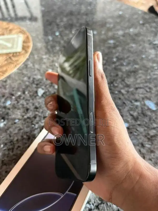 Apple iPhone 16 Pro Max 1TB X/A (Used)
