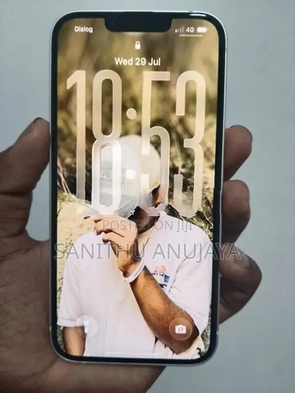 Apple iPhone 13 (Used)
