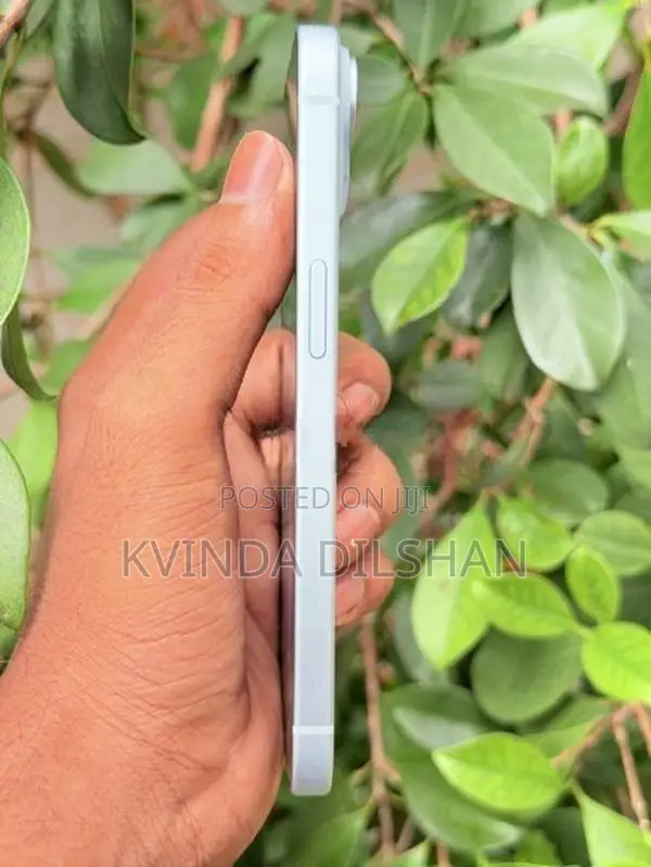 Apple iPhone 15 (Used)