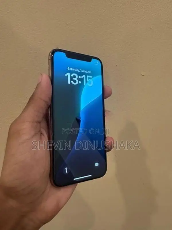 Apple iPhone XS (Used)