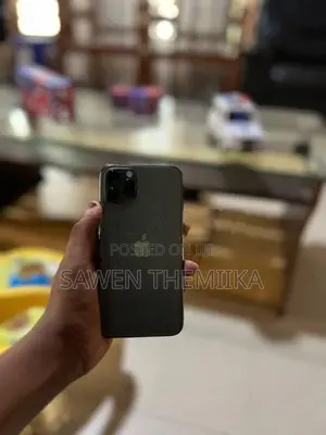 Apple iPhone 11 Pro (Used)