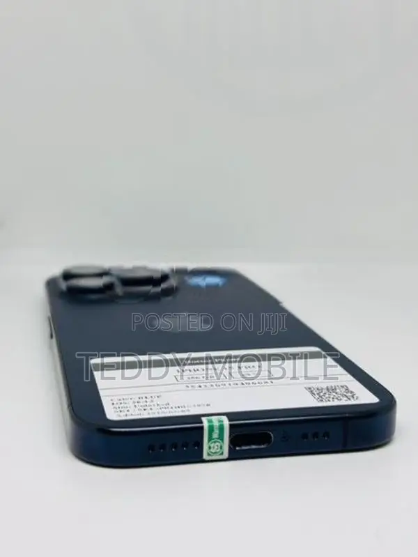 Apple iPhone 15 Pro (Used)