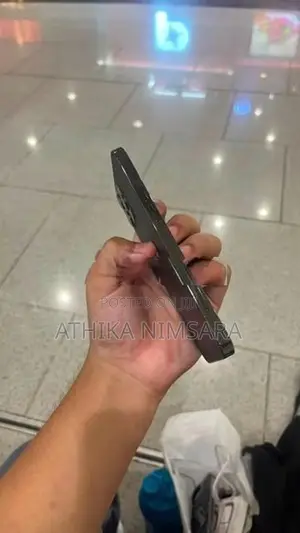 Apple iPhone 12 Pro i phone (Used)