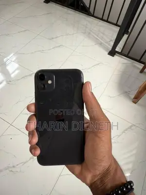 Apple iPhone 11 (Used)
