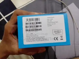 Honor Play 10 (Used)