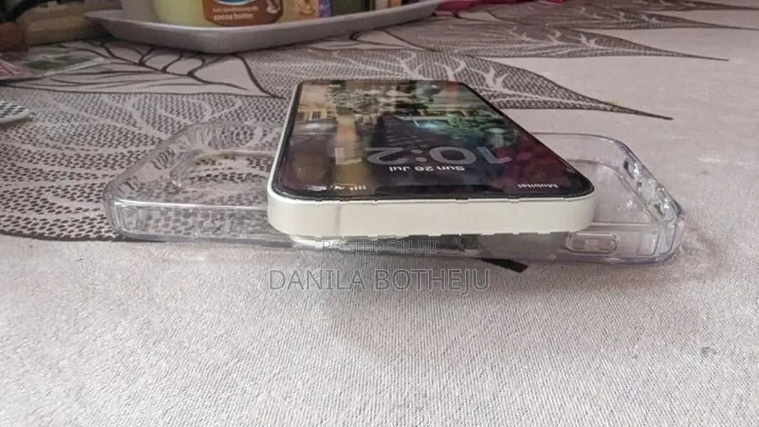 Apple iPhone 14 (Used)