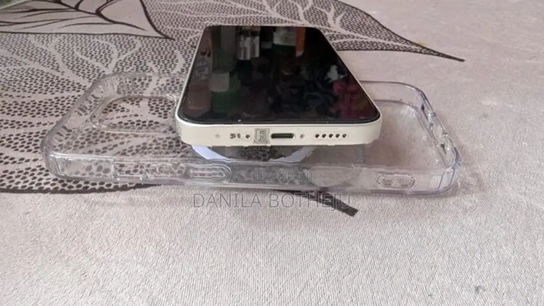 Apple iPhone 14 (Used)