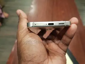 Samsung Galaxy S25 5G (Used)