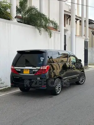 Toyota Alphard Executive Lounge 2014