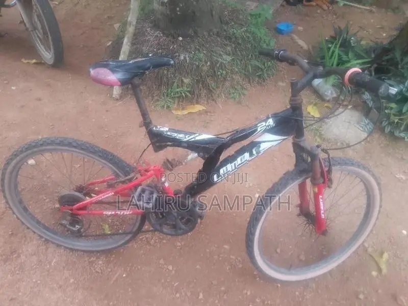 lumala bicycle . for money මිල ගනන් කතා කර ගත හැක