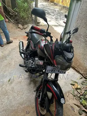 Bajaj Discover 150 2012