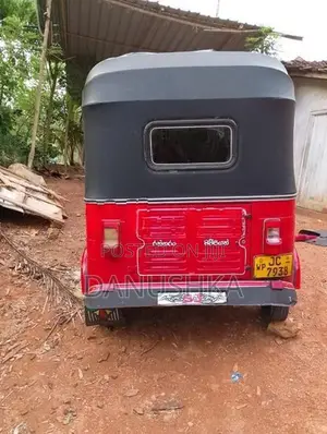 Bajaj RE 2 Stroke 2004