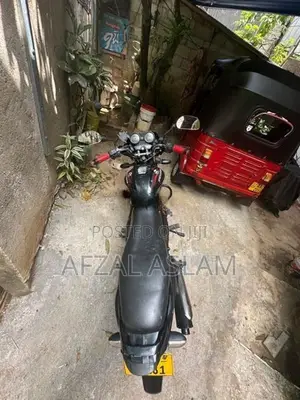 Bajaj Discover 150 2012