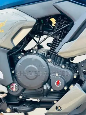 Yamaha FZS V