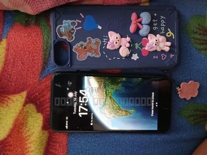 Apple iPhone 8 64GB (Used)