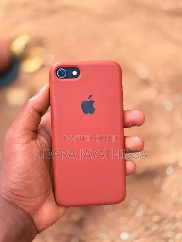 Apple iPhone 8 (Used)