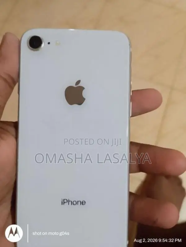 Apple iPhone 8 (Used)