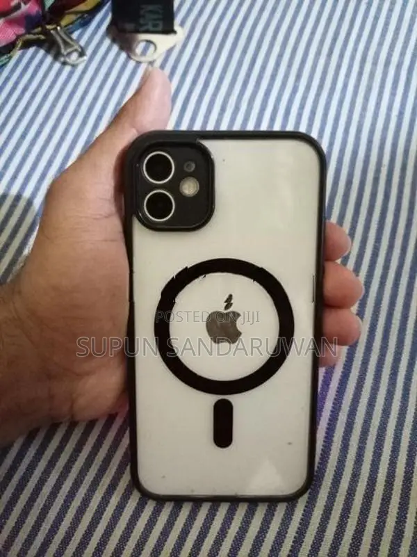 Apple iPhone 11 (Used)