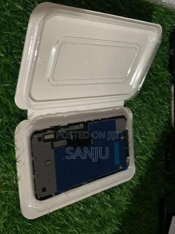 iPhone 11 GX New Display