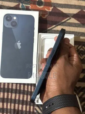 Apple iPhone 13 (Used)