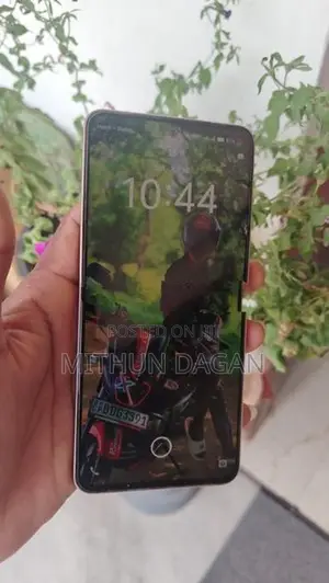 Vivo Y200 5g 8 RAM (Used)