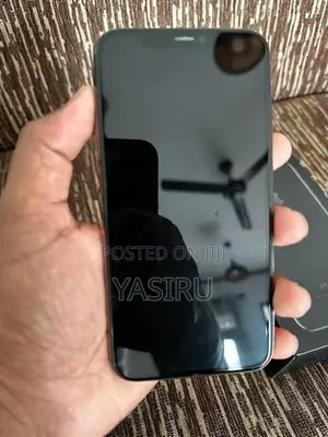 Apple iPhone 11 Pro (Used)