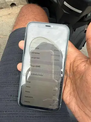 Apple iPhone 11 (Used)