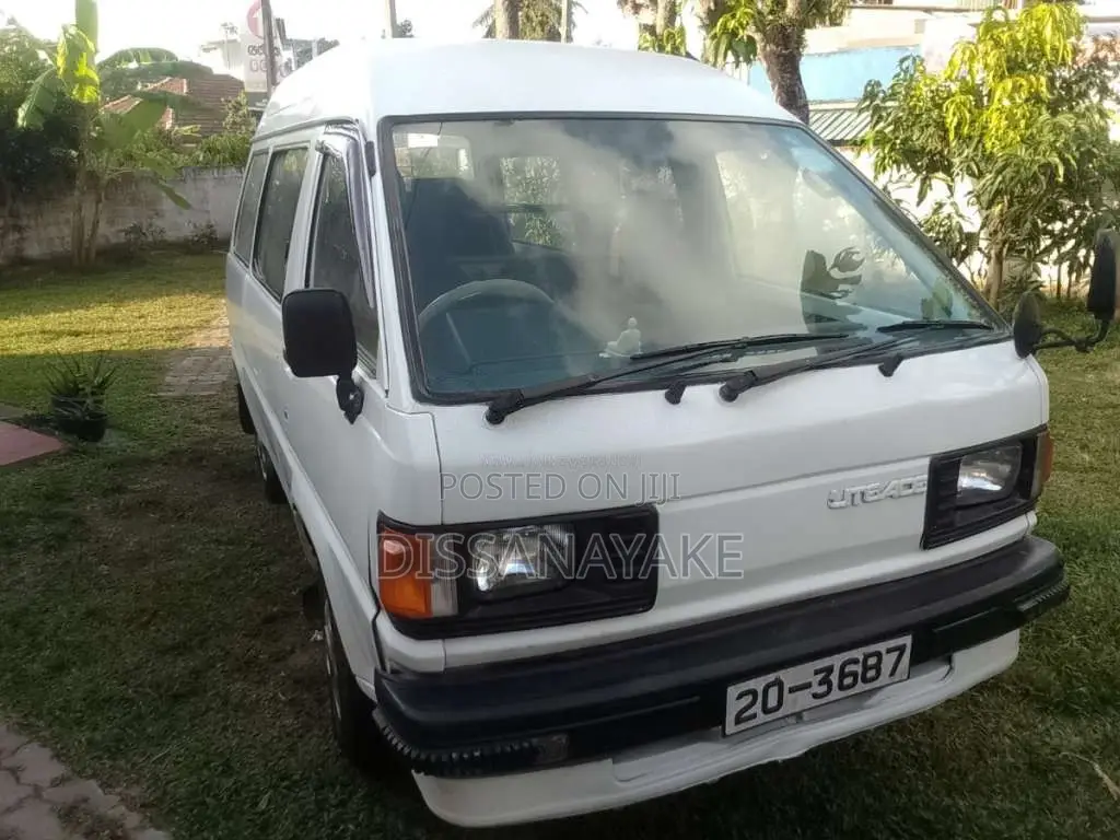 Toyota LiteAce 1986 Van (Used)