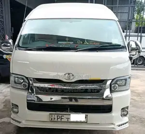 Toyota KDH High Roof 2005 Van (Used)