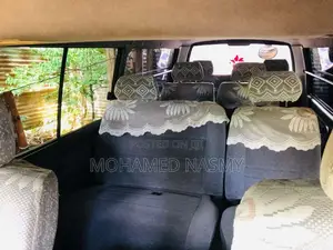 Toyota Dolphin 1994 Van (Used)