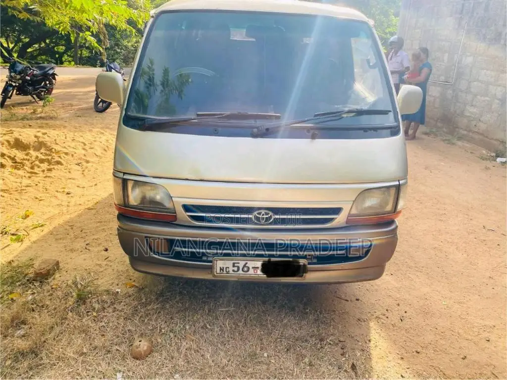 Toyota Hiace LH102 1990 Van (Used)