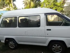 Toyota LiteAce 1986 Van (Used)