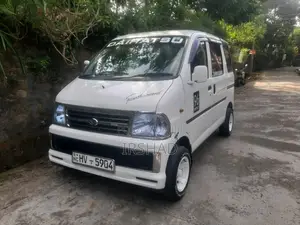 Daihatsu S200 2000 Van (Used)