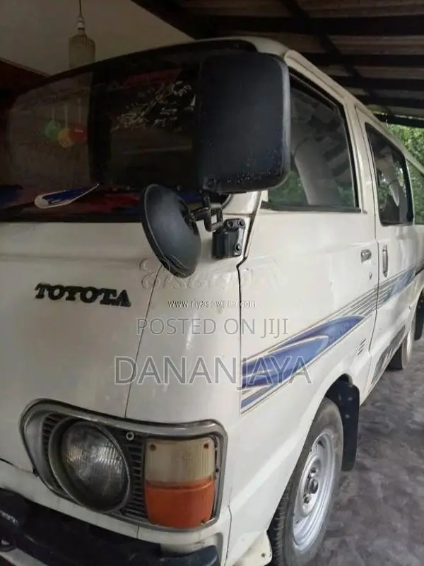 Toyota Lh30 1980 Van (Used)
