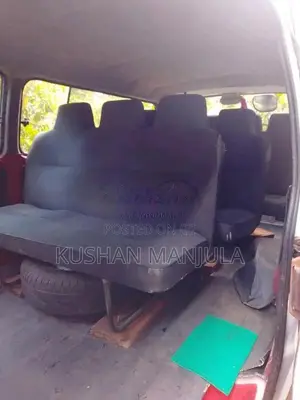 Toyota L H 30 1985 Van (Used)