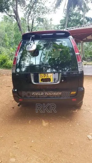 Toyota Noah Kr42 2006 Van (Used)