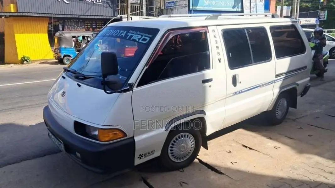 Toyota CR27 1991 Van (Used)
