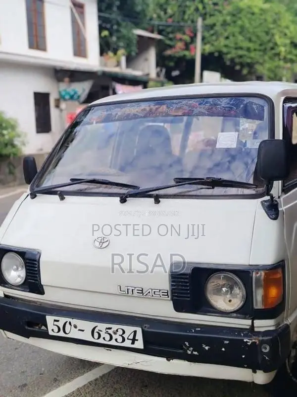 Toyota LiteAce Cm20 1983 Van (Used)