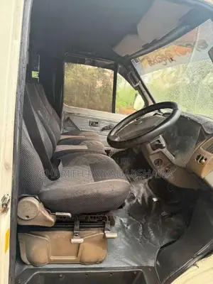 Tata Winger 2011 Van (Used)